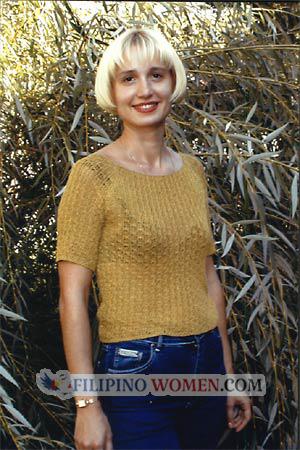 52918 - Tatiana Age: 33 - Russia
