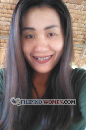155904 - Rungrudee Age: 41 - Thailand