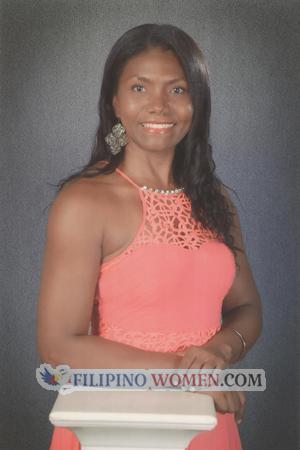 158180 - Leides Age: 48 - Colombia