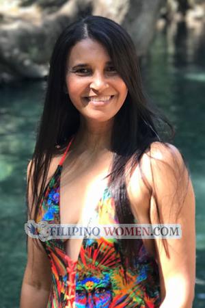 171472 - Yaniris Age: 53 - Colombia