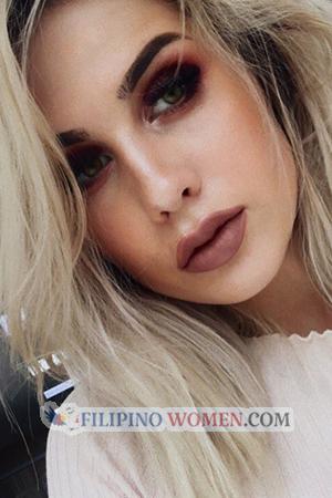 175232 - Alina Age: 30 - Russia