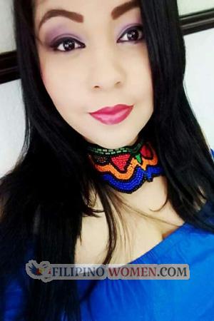 176251 - Monica Age: 33 - Colombia