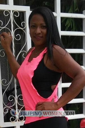 179081 - Yeimi Age: 40 - Colombia