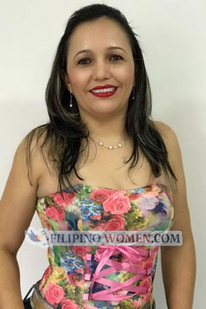 182238 - Yuri Age: 42 - Colombia