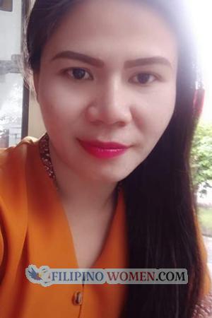184455 - Charin (Lyn) Age: 38 - Thailand