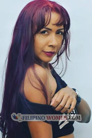 189221 - Maria Bernarda Age: 48 - Colombia