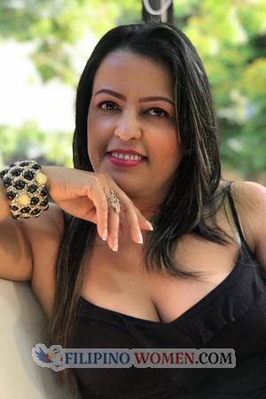 189474 - Nayivi Age: 49 - Colombia