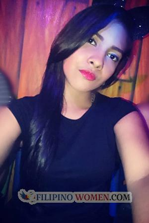 192750 - Daniela Age: 27 - Colombia