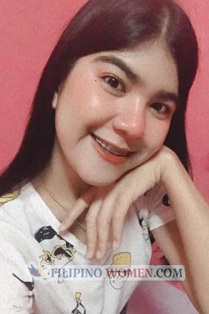 201758 - Natcha Age: 26 - Thailand