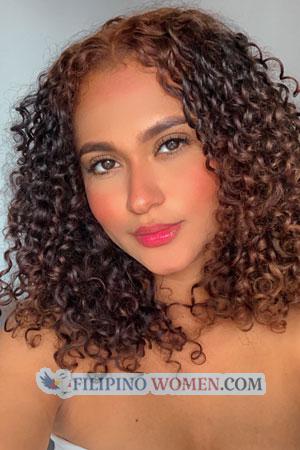 208607 - Valeria Age: 24 - Colombia