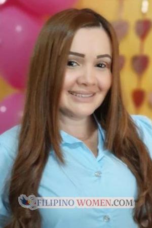 209217 - Wendy Age: 42 - Colombia