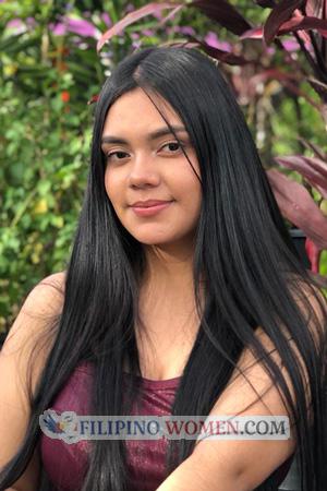 209657 - Karen Age: 22 - Colombia