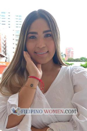210135 - Loraine Age: 33 - Colombia