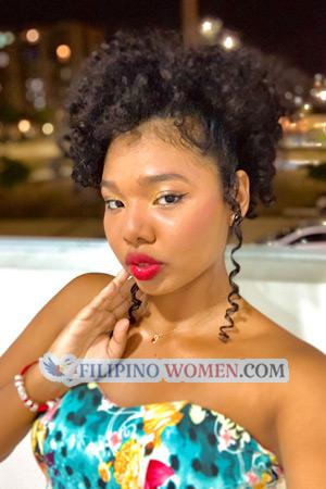 210807 - Daniela Age: 27 - Colombia