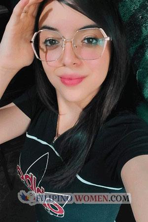 211361 - Pilar Age: 22 - Costa Rica