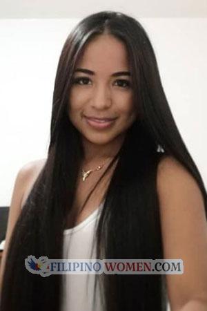 211709 - Maria Fernanda Age: 27 - Colombia