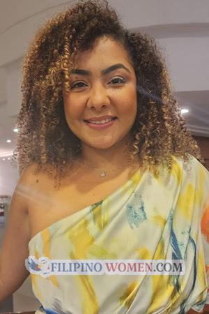 212028 - Isamar Age: 32 - Colombia