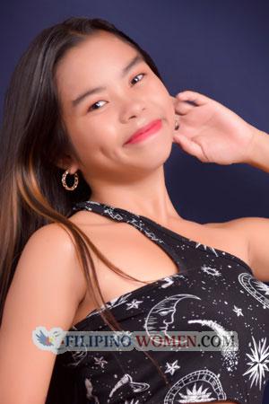213016 - Ruvelyn Age: 21 - Philippines