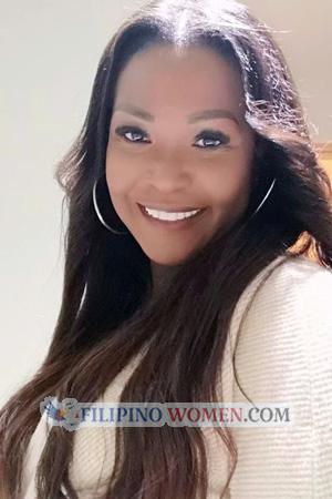 215258 - Junie Age: 46 - Costa Rica