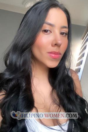 215359 - Liceth Age: 26 - Colombia