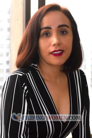 216141 - Sara Age: 46 - Peru