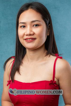 218985 - Pachariya Age: 29 - Thailand