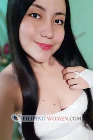 220512 - Daniela Age: 21 - Costa Rica