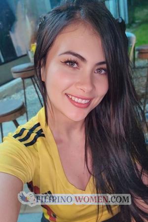 221556 - Paola Age: 28 - Colombia