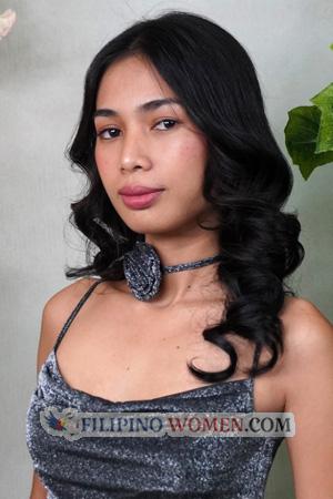 221721 - Gloselle Age: 24 - Philippines