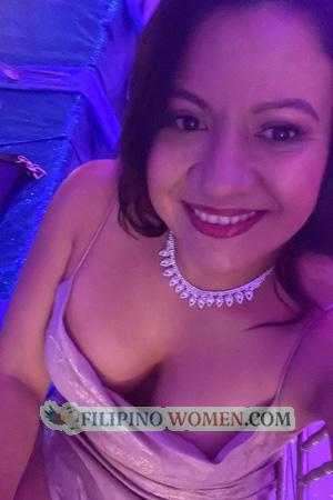 221804 - Lilliam Age: 44 - Costa Rica