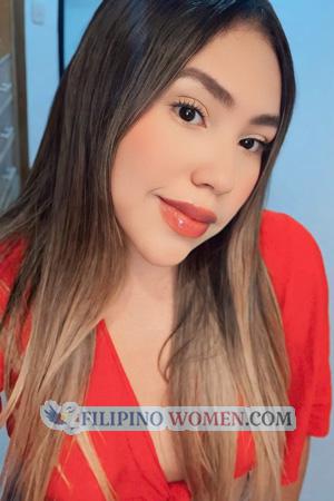 222701 - Karol Age: 26 - Colombia