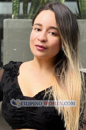 223216 - Geraldine Age: 35 - Colombia