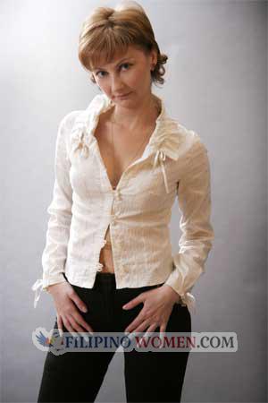 74805 - Yulia Age: 34 - Russia