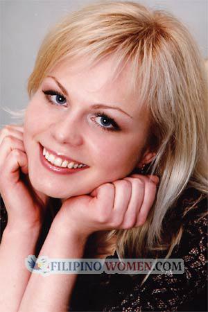 79397 - Elena Age: 28 - Russia